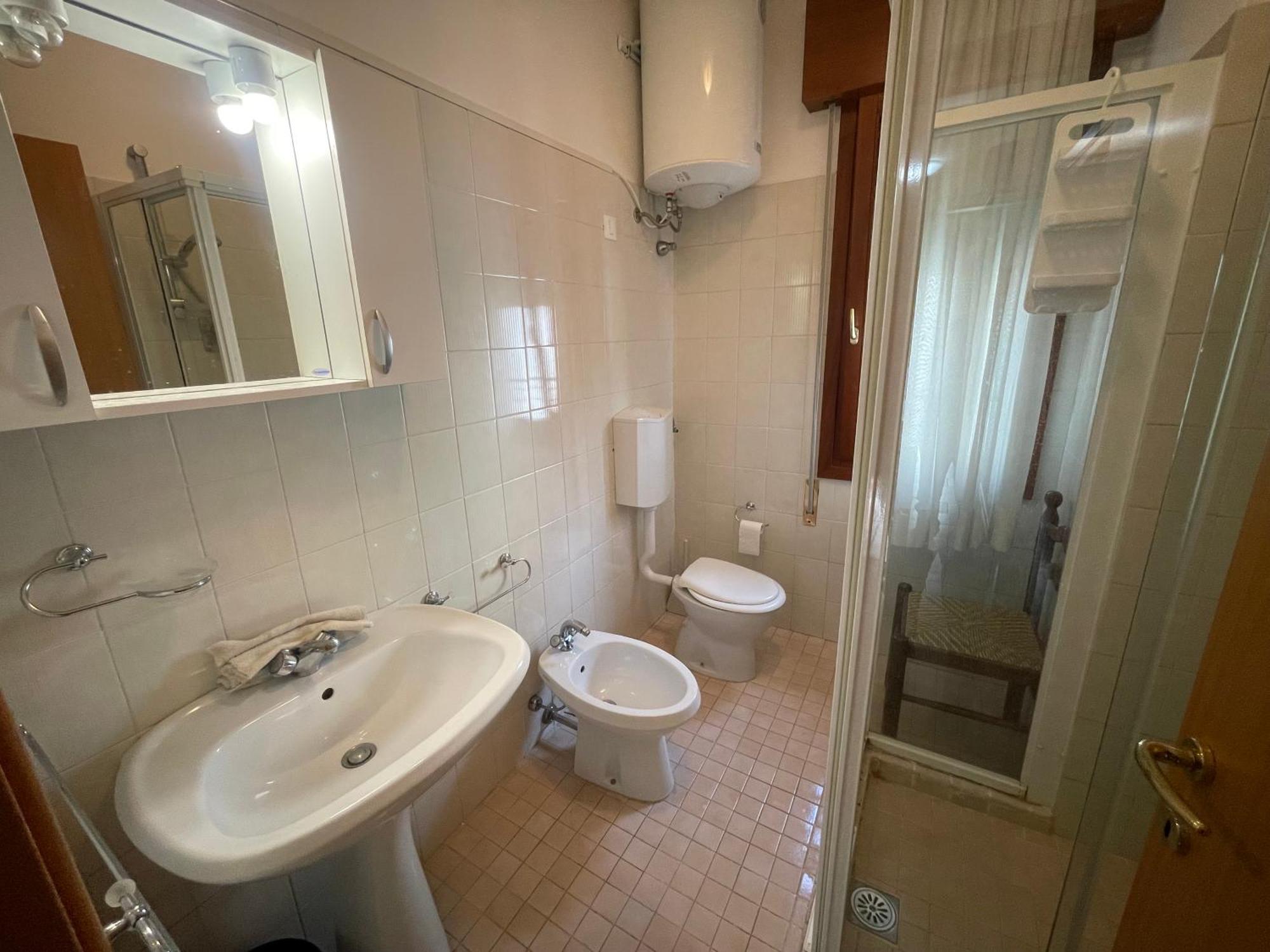 Residence Astor - Agenzia Cocal Caorle Buitenkant foto