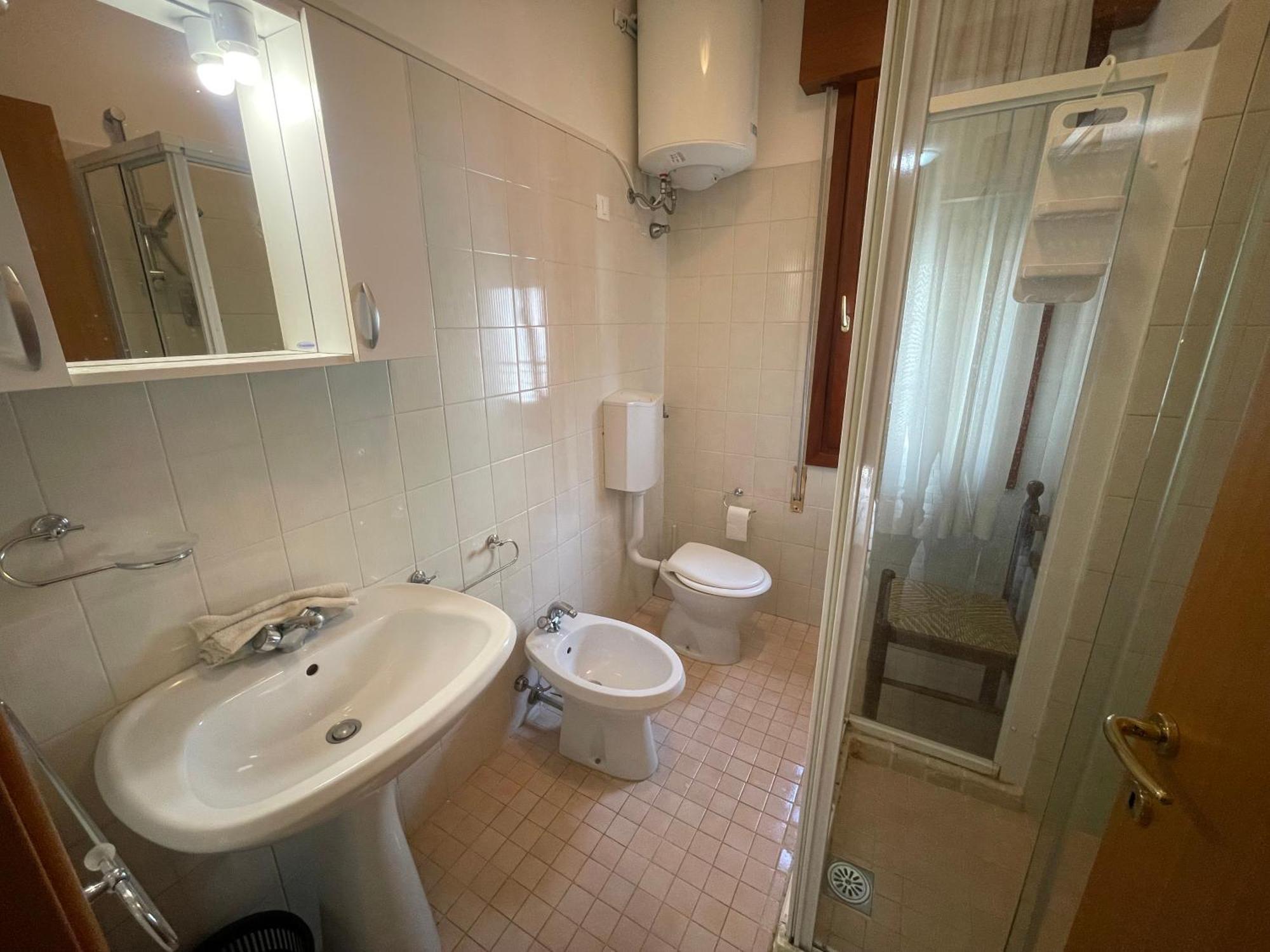 Residence Astor - Agenzia Cocal Caorle Buitenkant foto